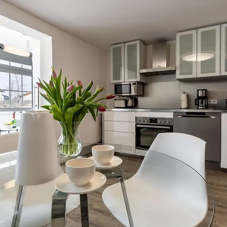 Appartement Helga- Nachtstern Mit Terrasse, Bio-kamin Und 2 Schlafzimmer Zinnowitz